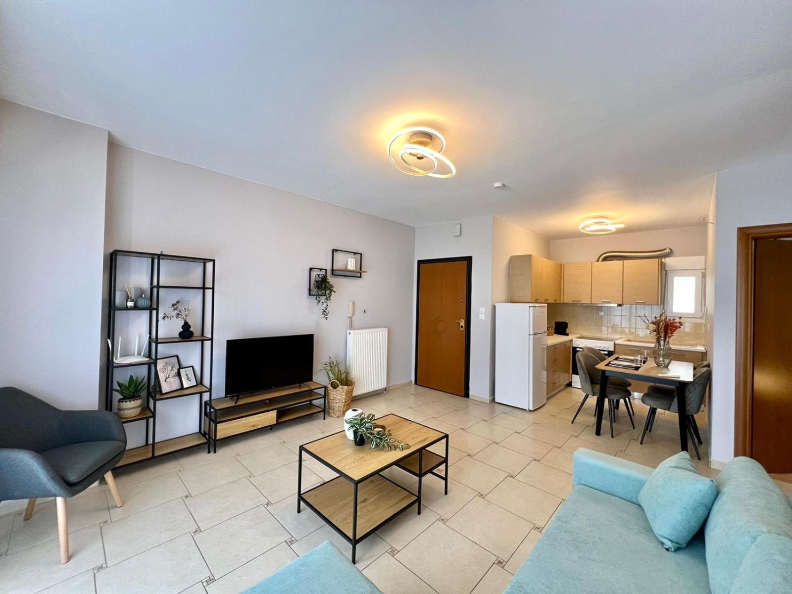 P Deluxe Suites Β4 Неа Миханиона Екстериор снимка