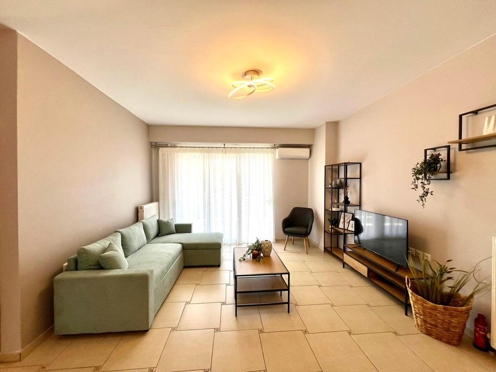 P Deluxe Suites Β4 Неа Миханиона Екстериор снимка